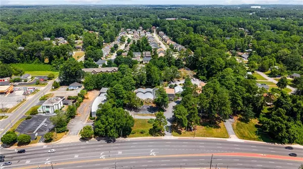Stone Mountain, GA 30083,5706 Memorial DR