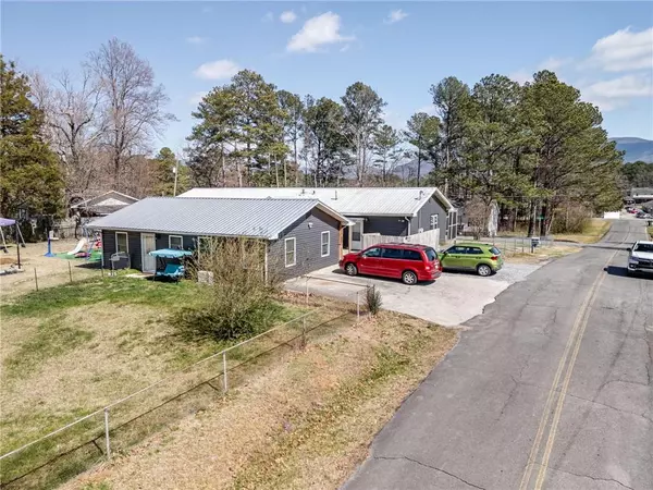 Chatsworth, GA 30705,115 Bradley ST