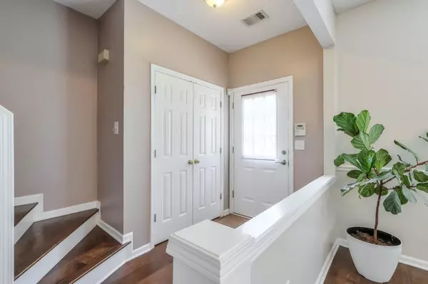 Johns Creek, GA 30022,9165 Nesbit Ferry RD #27