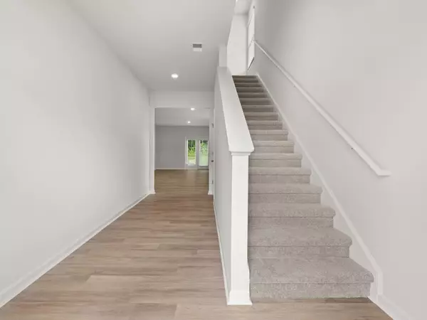 Dallas, GA 30157,412 Oak View LN