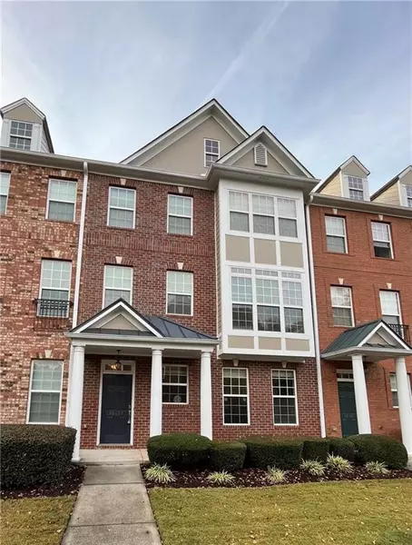 10477 Holliwell CT, Johns Creek, GA 30097
