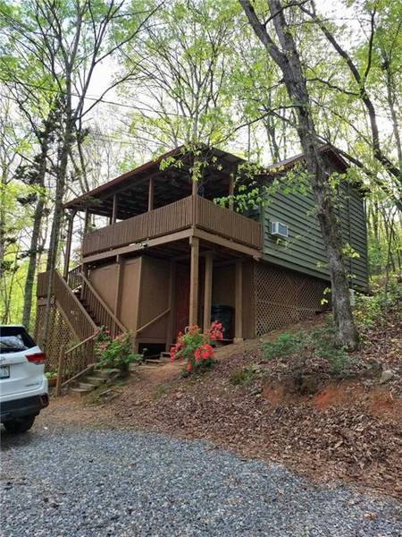 49 Persimmon DR, Sautee Nacoochee, GA 30571
