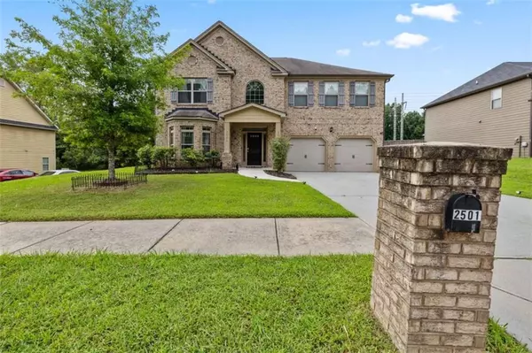 2501 Brittany Park LN, Ellenwood, GA 30294