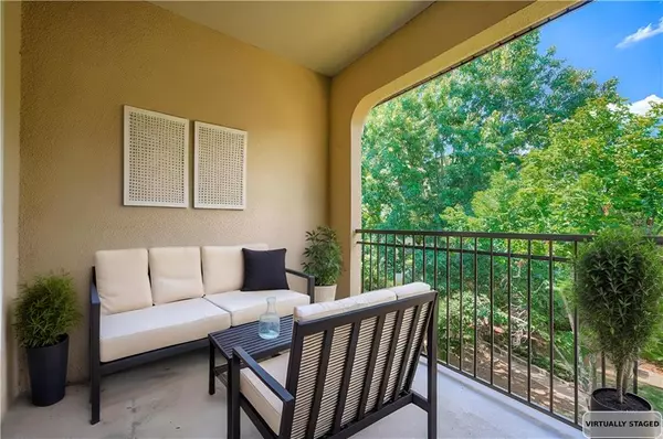 Atlanta, GA 30319,3777 Peachtree RD NE #1338