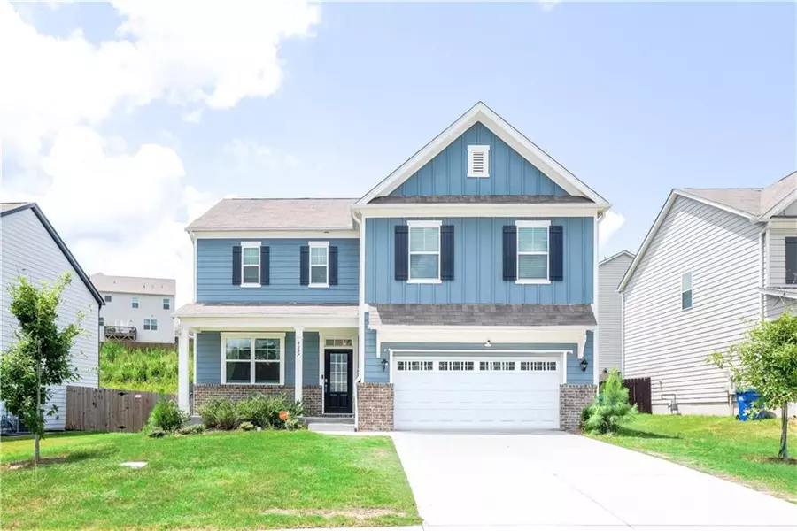 4387 Montberry LN, Fairburn, GA 30213