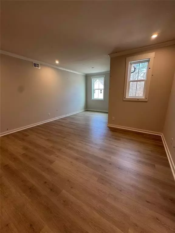 Canton, GA 30114,106 Henley ST