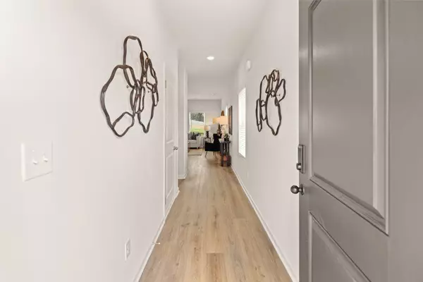 South Fulton, GA 30331,6366 Sundowner PL #110