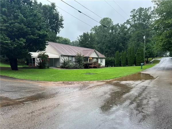 Flowery Branch, GA 30542,6441 Wildwood TRL
