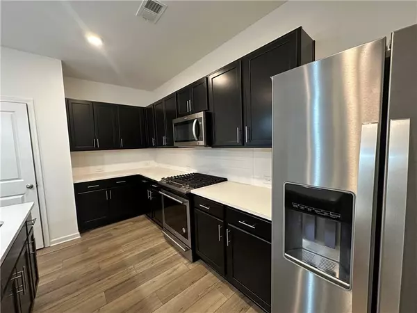 Conyers, GA 30094,2225 Boxwood CIR