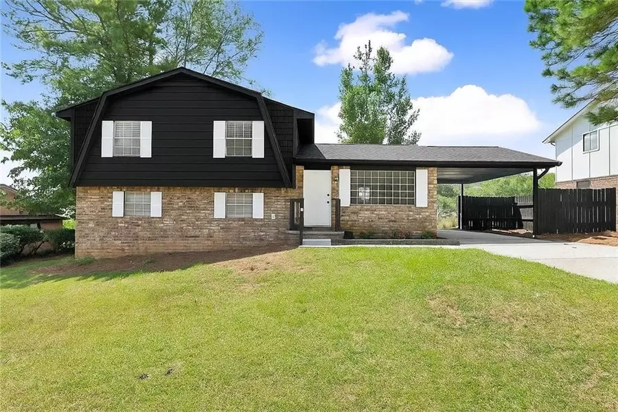 530 Wexwood DR, Riverdale, GA 30274