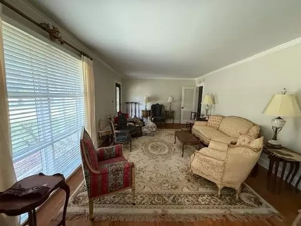 Cedartown, GA 30125,443 N Cave Spring ST N