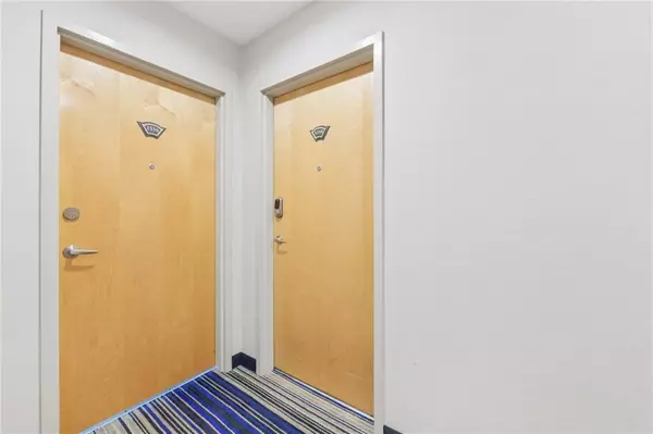 Atlanta, GA 30326,3324 Peachtree RD NE #1518