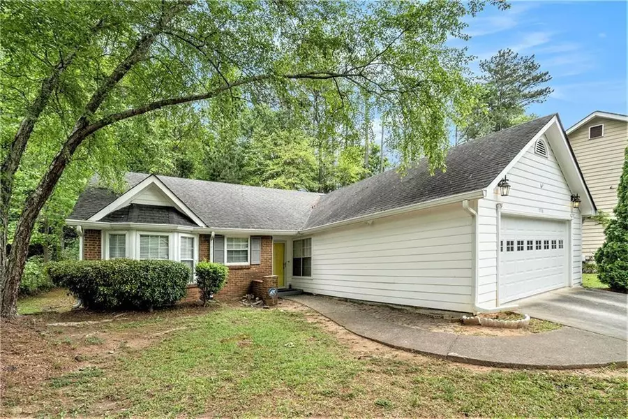 5936 Old Wellborn TRCE, Lithonia, GA 30058