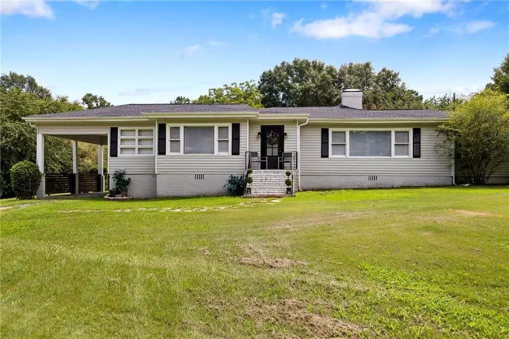 Grantville, GA 30220,6318 Highway 29