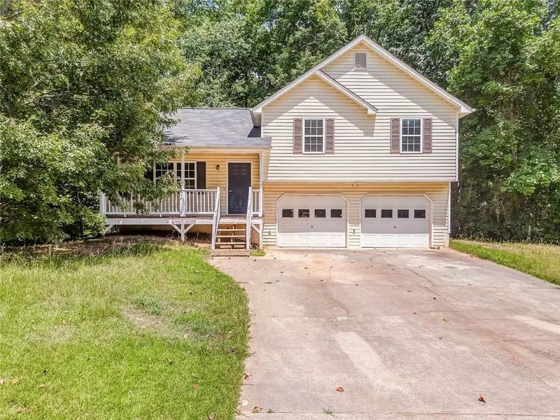 355 Spring Leaf DR, Dallas, GA 30157