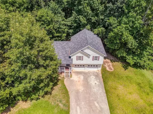 Dallas, GA 30157,355 Spring Leaf DR