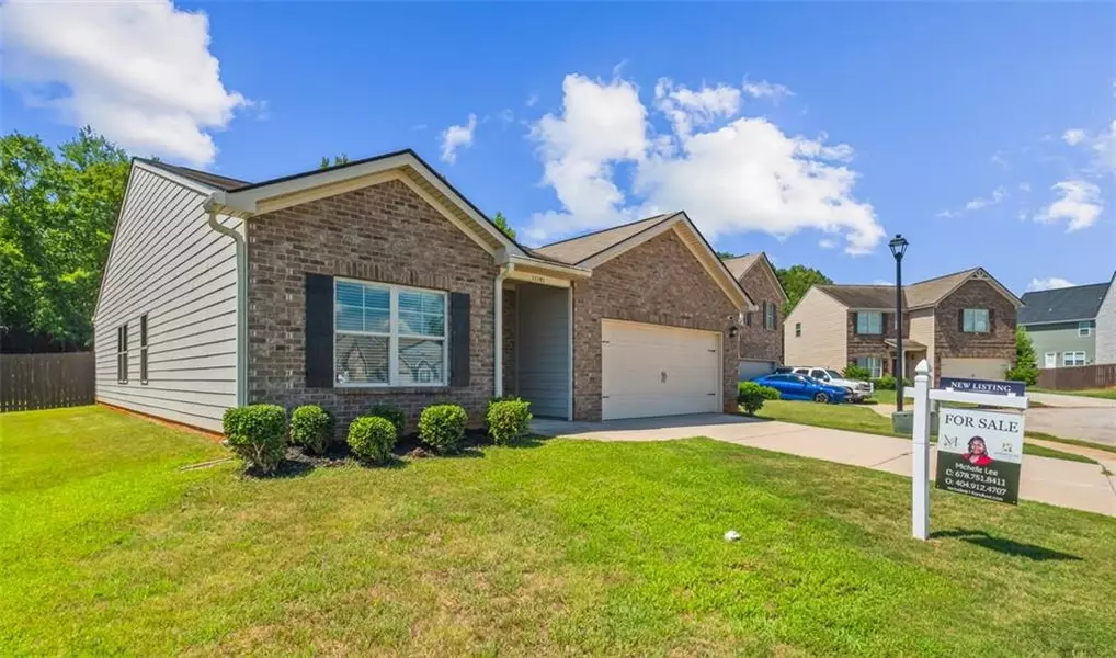 11181 WIND RIDGE DR, Hampton, GA 30228