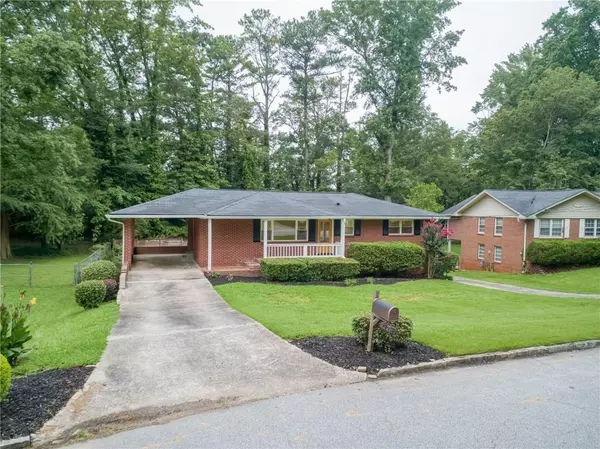 Atlanta, GA 30344,2221 Plantation DR