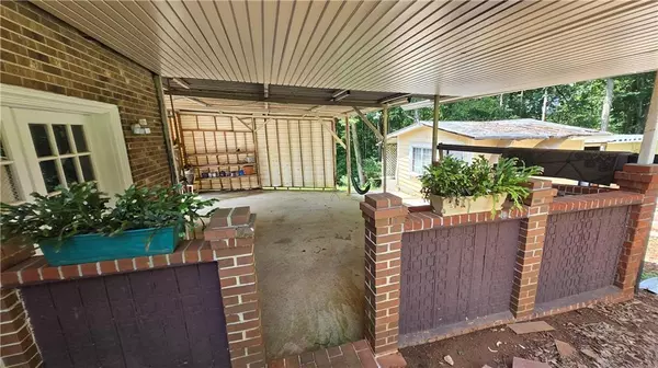 Lawrenceville, GA 30044,1558 Pine CIR
