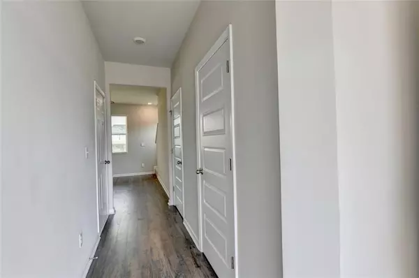 Hoschton, GA 30548,10 Rainy CT