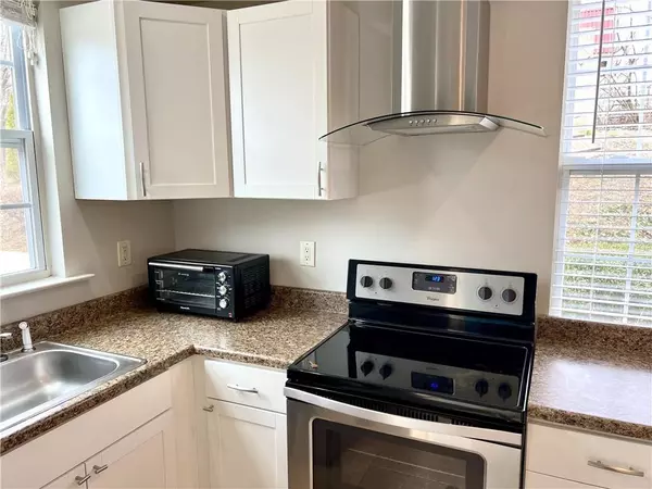 Canton, GA 30115,4236 E Cherokee DR