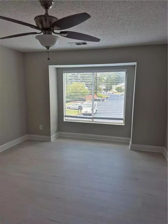 Smyrna, GA 30080,62 Rumson CT SE #7