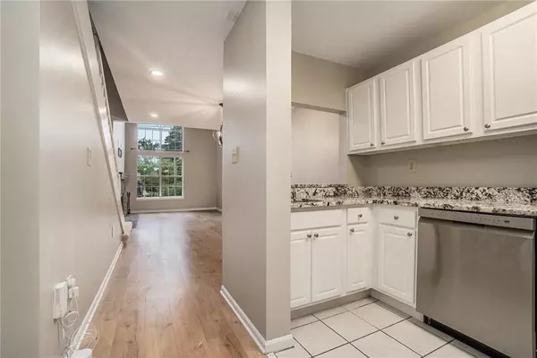 Atlanta, GA 30305,3655 Habersham RD NE #A314