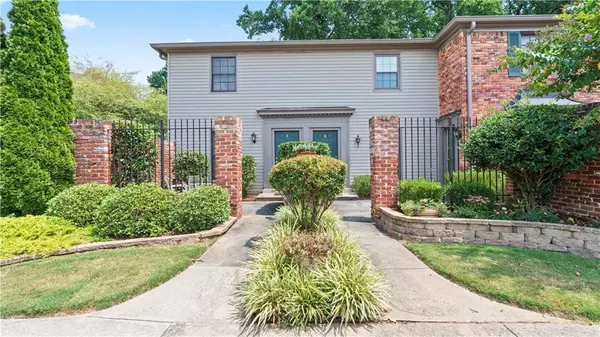 Chamblee, GA 30341,3095 Colonial Way WAY #A