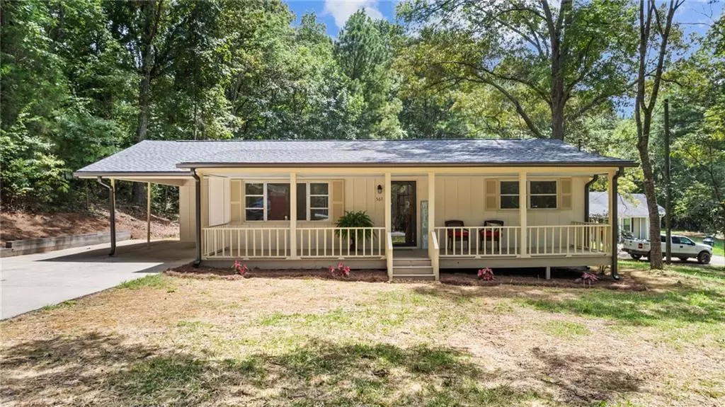 567 Donahoo RD SE, Silver Creek, GA 30173