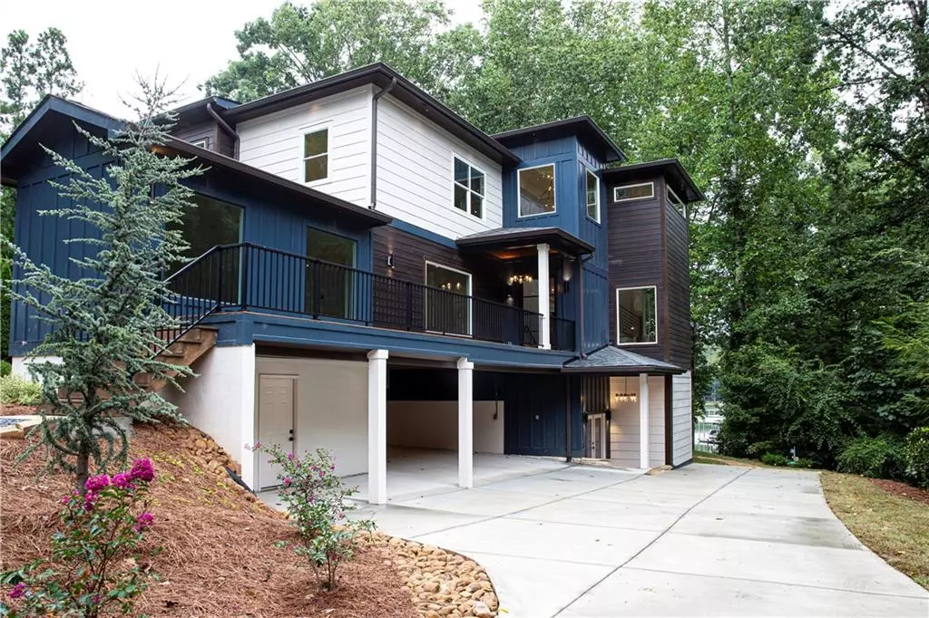 Gainesville, GA 30506,8485 Lynn DR
