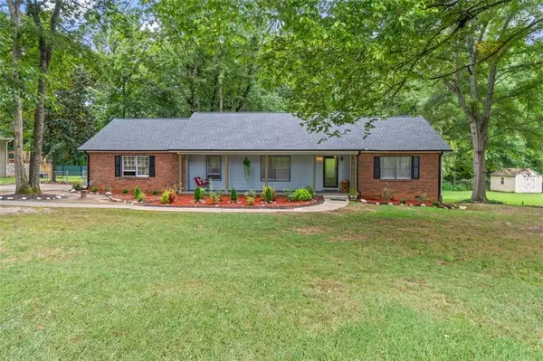 232 CLARKDELL DR, Stockbridge, GA 30281