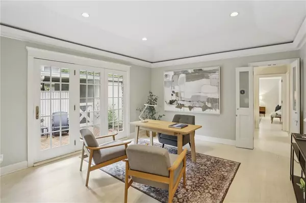 Atlanta, GA 30328,570 Valley LN