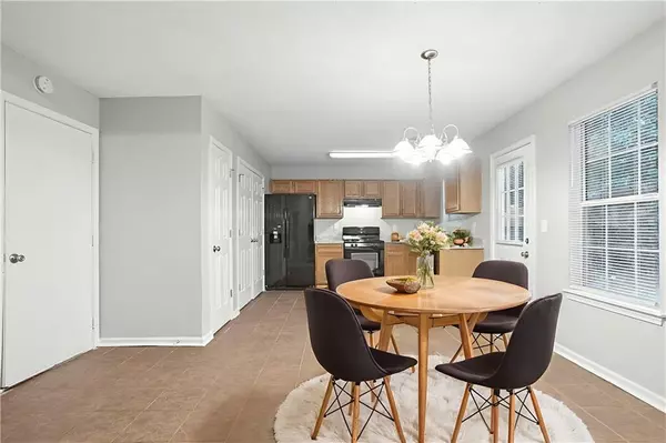Lithonia, GA 30058,6384 Stonebridge Creek LN