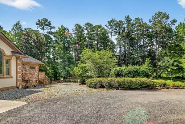 Buford, GA 30519,2551 E Maddox RD