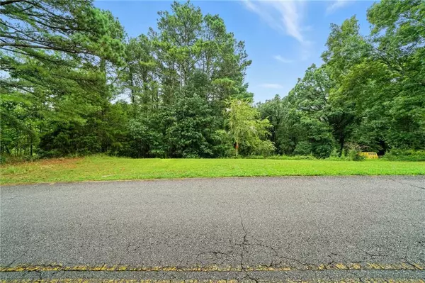 415 Friendship RD, Canton, GA 30114