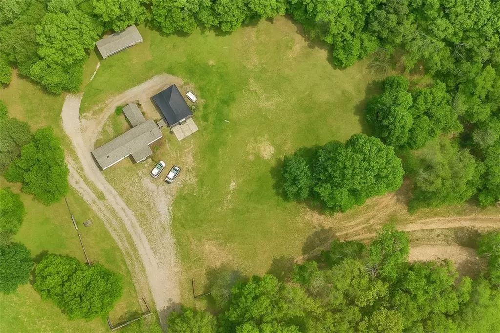Cornelia, GA 30531,221 McAllister RD