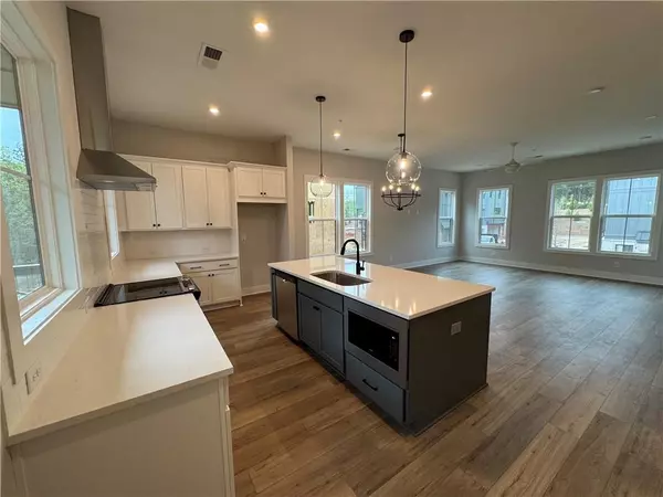 Alpharetta, GA 30009,455 Firefly CIR #39