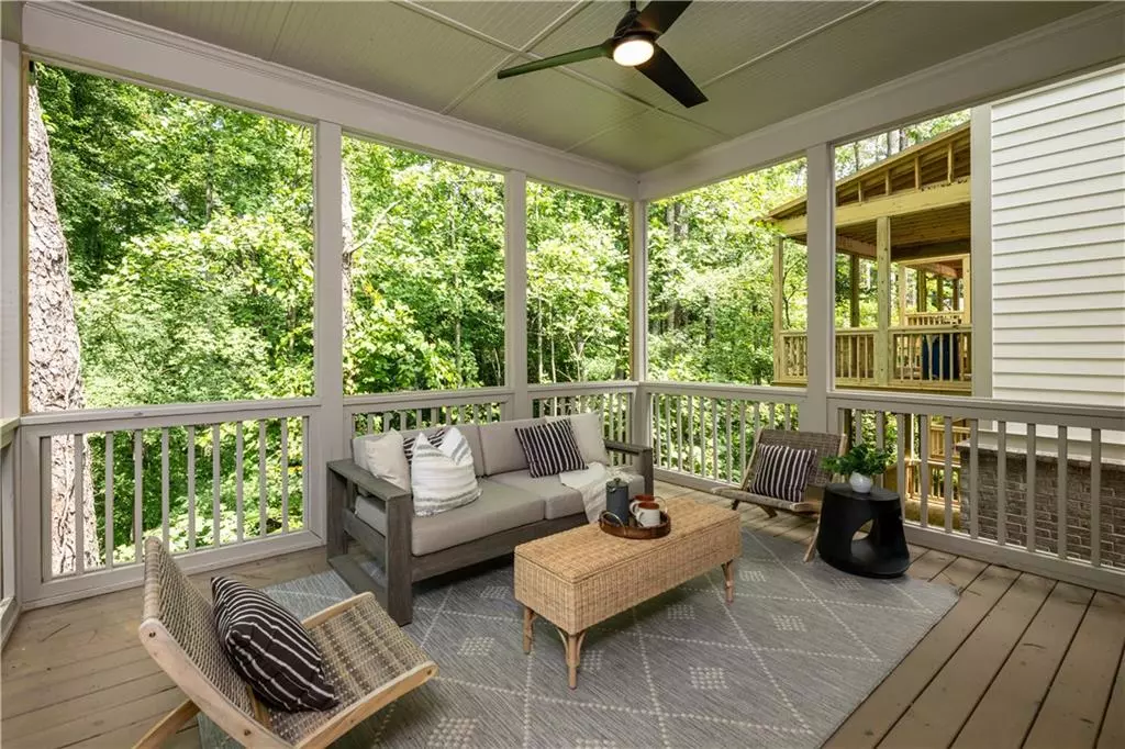 Atlanta, GA 30345,2164 James ALY