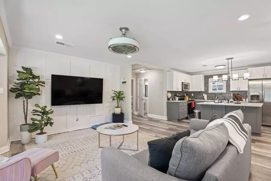 3182 Lake AVE, Atlanta, GA 30354