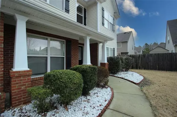 Sugar Hill, GA 30518,5670 WINTER BLUFF WAY