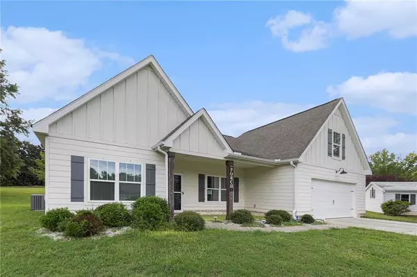 Carrollton, GA 30117,102 Merion CT