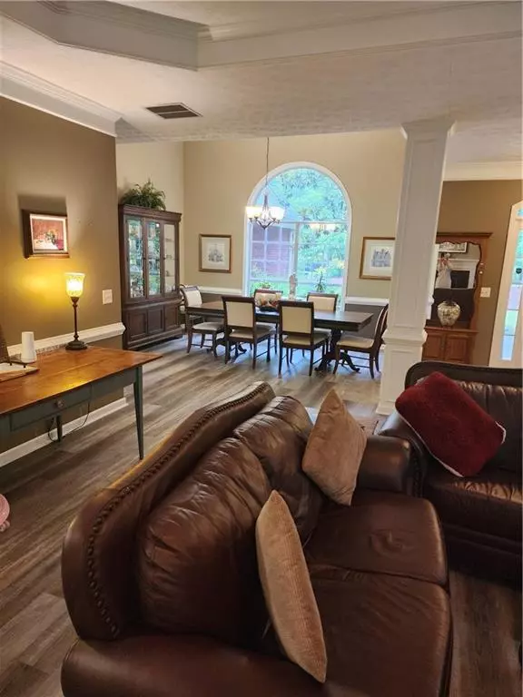 Oxford, GA 30054,520 W Lake DR