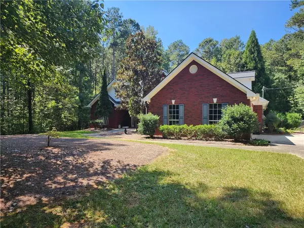 Oxford, GA 30054,520 W Lake DR