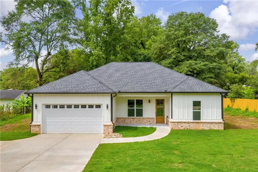 2945 Drew Valley ST, Gainesville, GA 30504