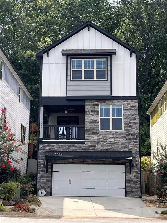 Kennesaw, GA 30152,1233 Ridenour LN