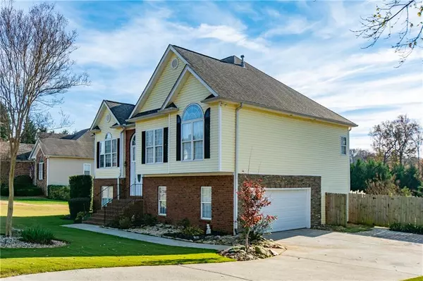 Flowery Branch, GA 30542,4927 Planters WAY