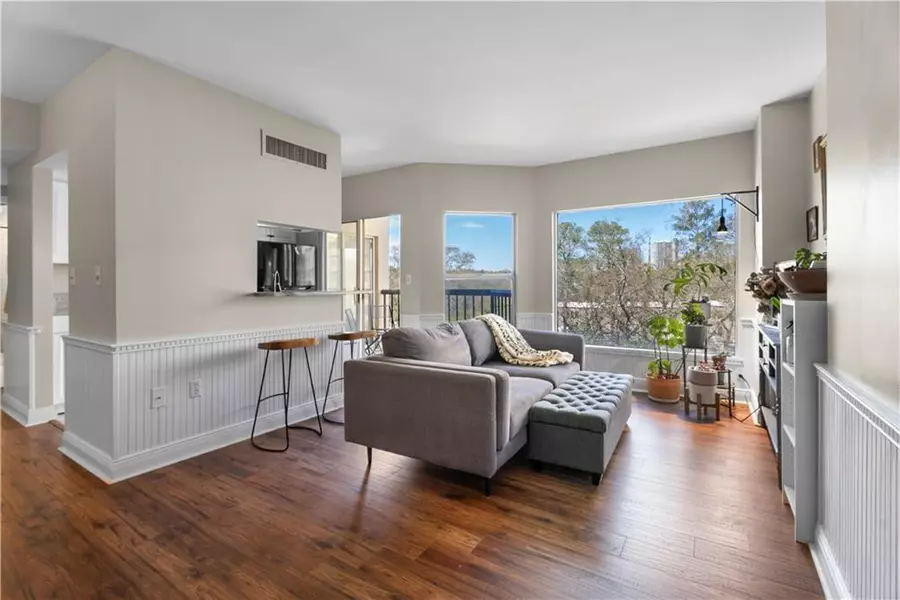 1 Biscayne DR NW #211, Atlanta, GA 30309