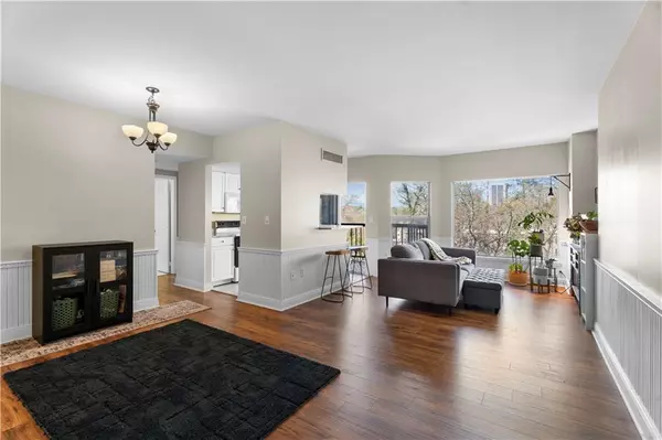 Atlanta, GA 30309,1 Biscayne DR NW #211