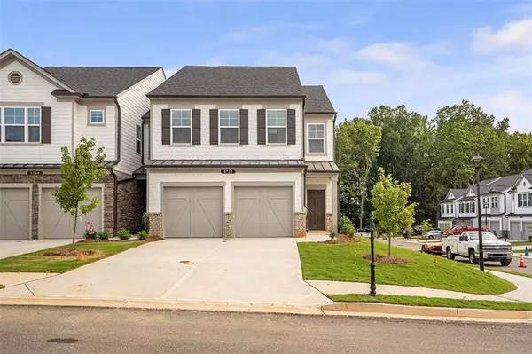 5740 Thornton DR, Cumming, GA 30028