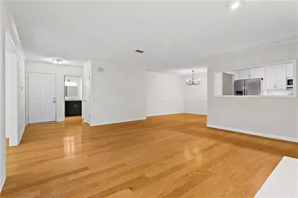Sandy Springs, GA 30328,111 Abingdon WAY